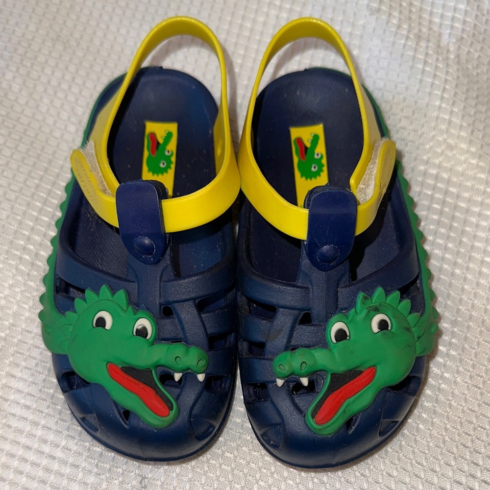 IPANEMA SANDALS CLOGS NAVY DRAGONS HTF TODDLER 8 EUC